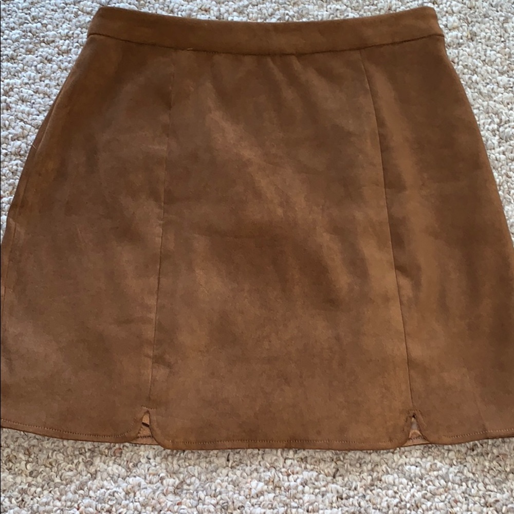 Sadie & Sage suede skirt